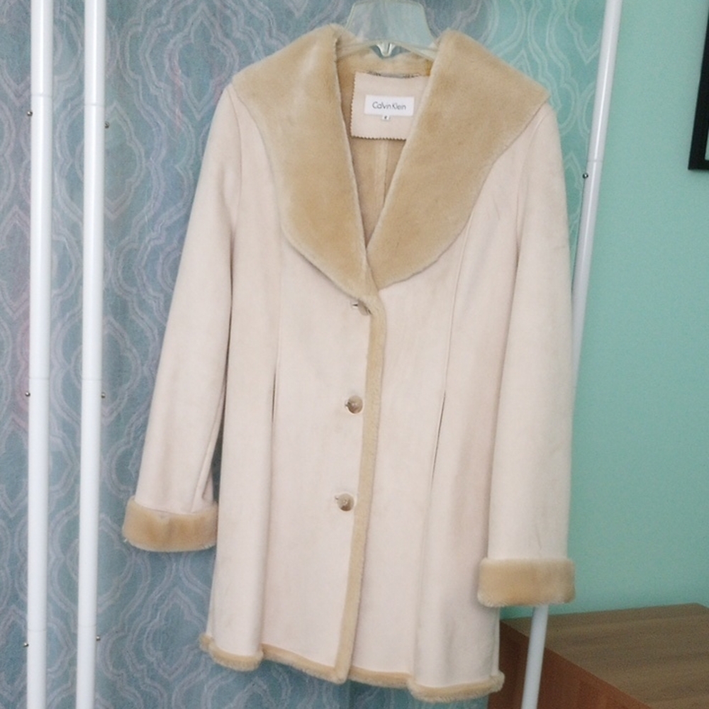 Calvin Klein Cream Shearling-Trim Trench Coat